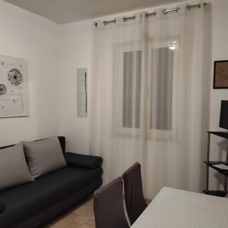 Apartments Maja I Mate Sućuraj 外观 照片